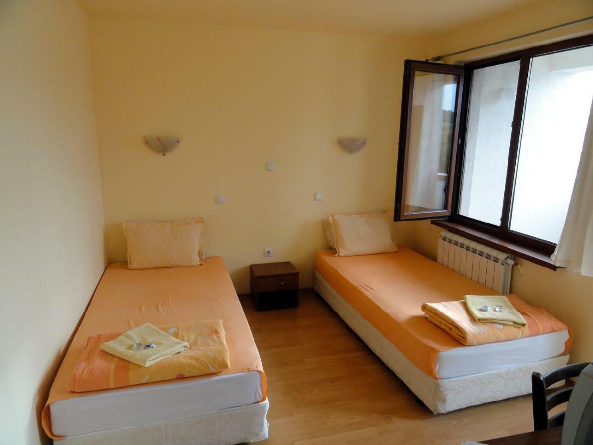 Gurgulyat Hotel Aleksievata Kashta מראה חיצוני תמונה