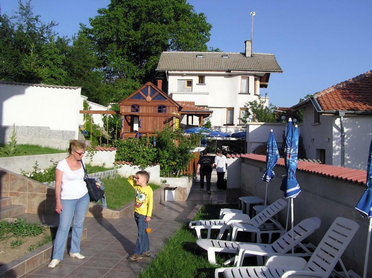 Gurgulyat Hotel Aleksievata Kashta מראה חיצוני תמונה