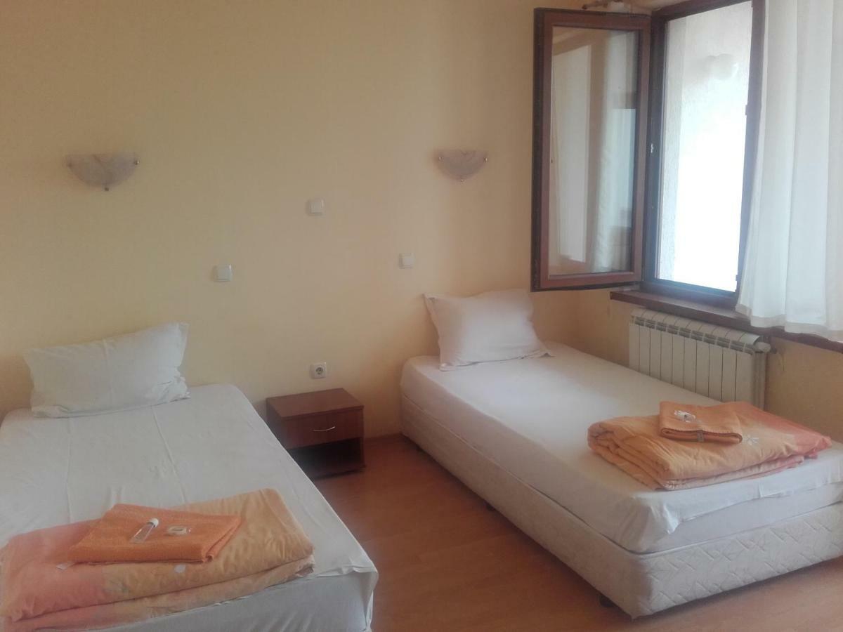 Gurgulyat Hotel Aleksievata Kashta מראה חיצוני תמונה