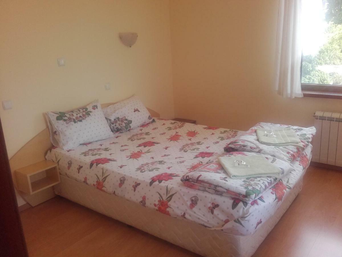 Gurgulyat Hotel Aleksievata Kashta מראה חיצוני תמונה